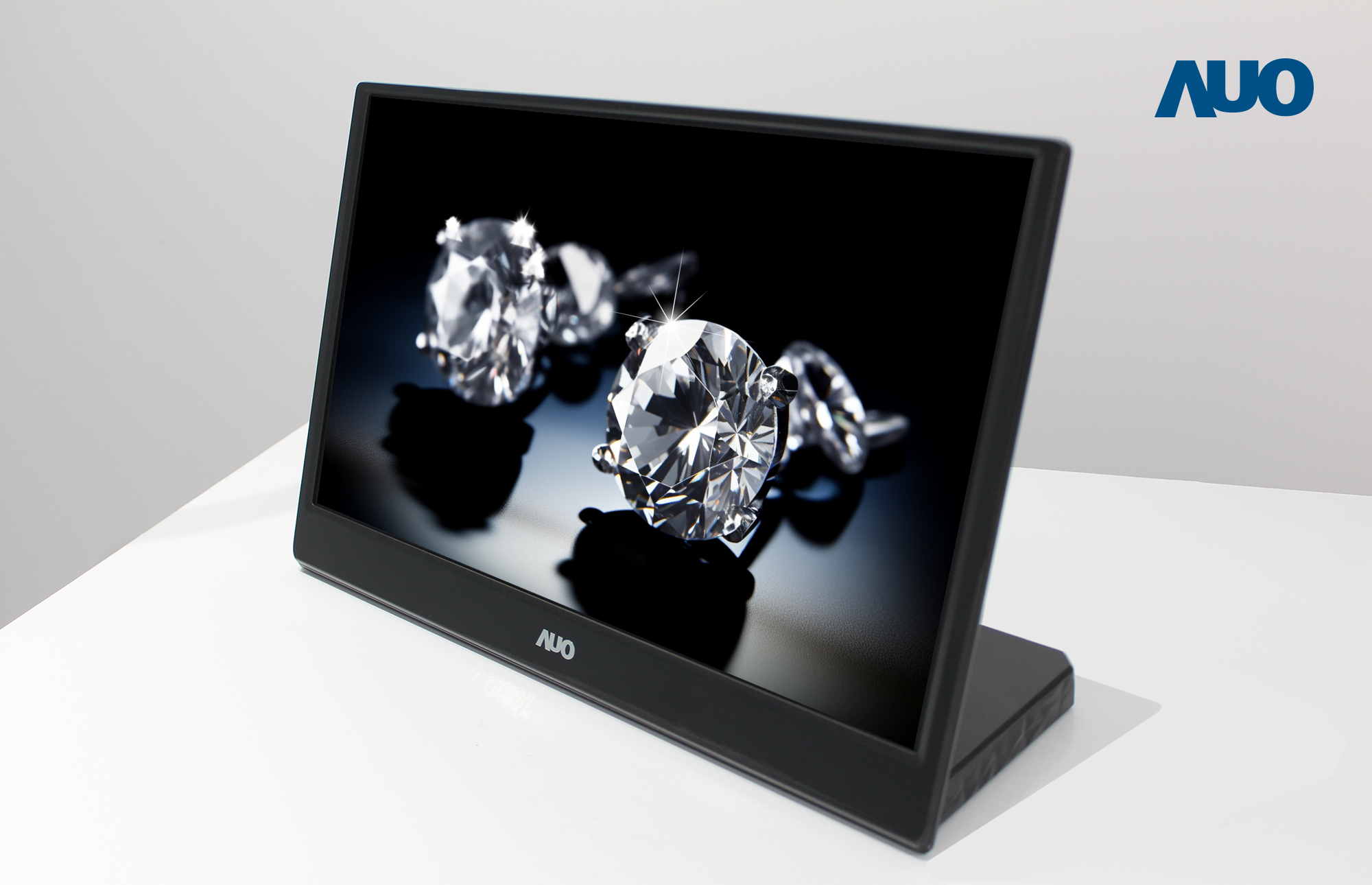 DUOBAO�����پW����ȫ���Ƴ��Y��A.R.T. &reg; �@ʾ���g��Micro LED�@ʾ�����_�Ƀ����Ŀ�ѣ�⼰�������c��ɢ�����ԣ���͹�@�錚�@ʯ�������ZĿ����|����