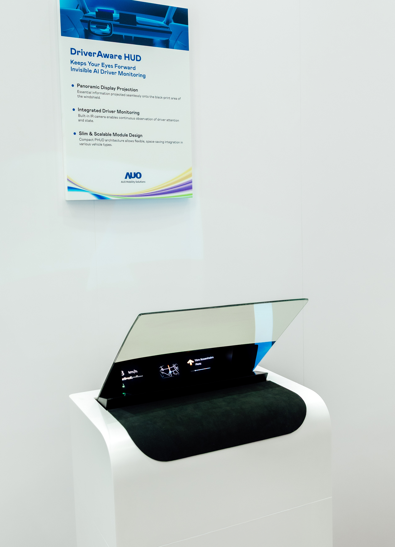 DriverAware HUD�Y(ji��)��̧�^�@ʾ���c�[��ʽ�t�⾀�zӰ�C����܇������(d��o)������ʾӍϢͶӰ�ړ��L(f��ng)�����ϣ��������R�{�Ŀ���x·��ҕ����ͬ�r��͸�^AI �O(ji��n)���{�ע������������ȫ����