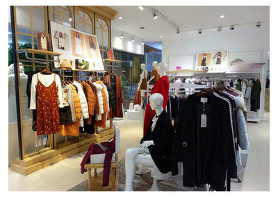 2018年散貨服裝店進貨技巧 把握市場趨勢與批發策略